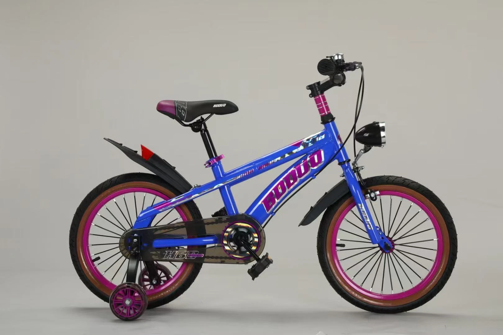 How Old Should Your Child Be for Bike Trailers and E-Bikes